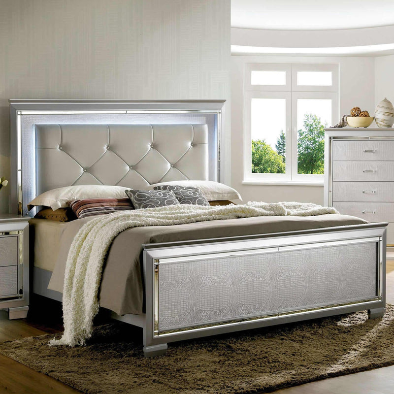 Calgary Furniture Emporium Bellanova CM7979SV 6 pc California King Upholstered Panel Bedroom Set IMAGE 2