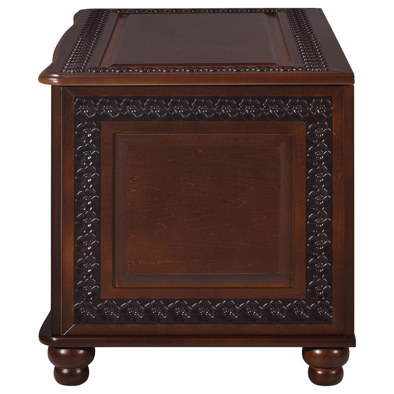 Coaster Furniture Finlay 900012 Cedar Chest - Dark Tobacco IMAGE 6