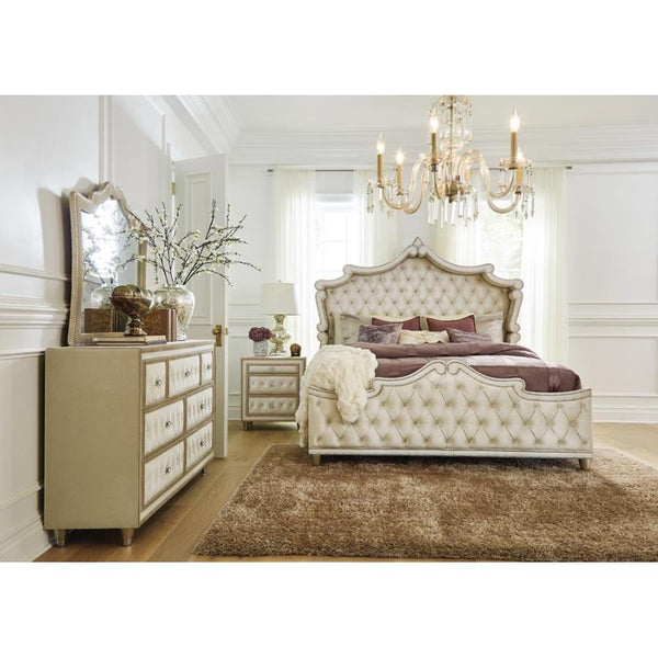 Calgary Furniture Emporium Antonella 223521Q 7 pc Queen Panel Bedroom Set IMAGE 1