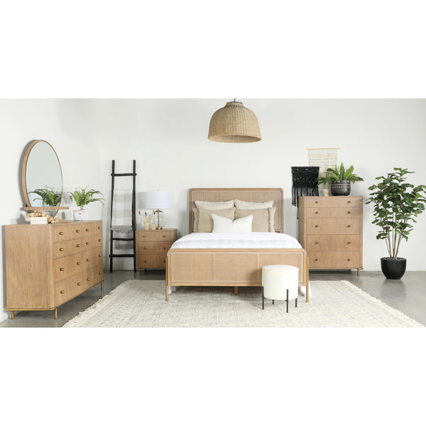 Calgary Furniture Emporium Arini 224300Q-S4 6 pc Queen Panel Bedroom Set IMAGE 1