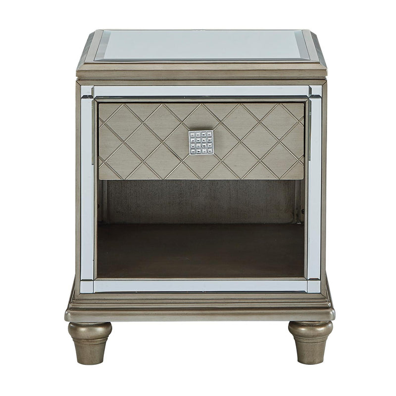 Signature Design by Ashley Chevanna T942-3 Rectangular End Table IMAGE 3