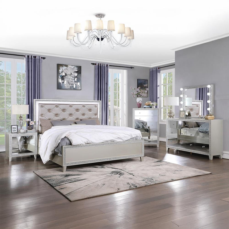 Calgary Furniture Emporium Sliverfluff 5-Drawer Chest BD00247 IMAGE 6