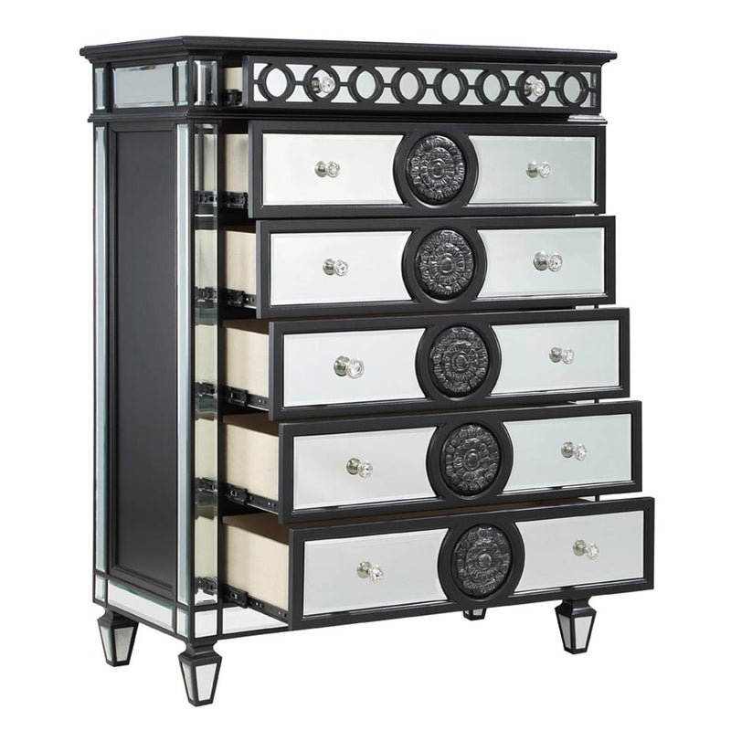 Calgary Furniture Emporium Varian II 6-Drawer Chest BD00588 IMAGE 4