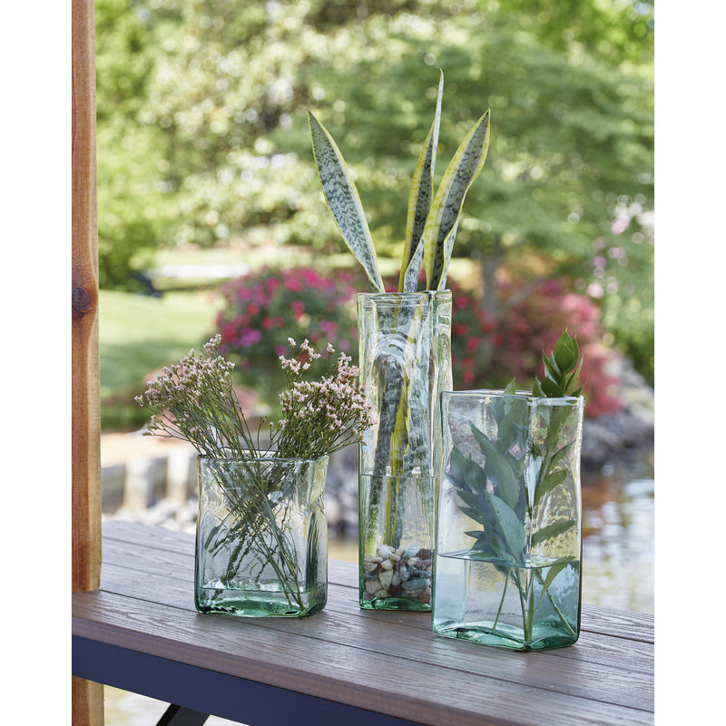  Signature Design by Ashley Taylow A2000537 Vase IMAGE 4