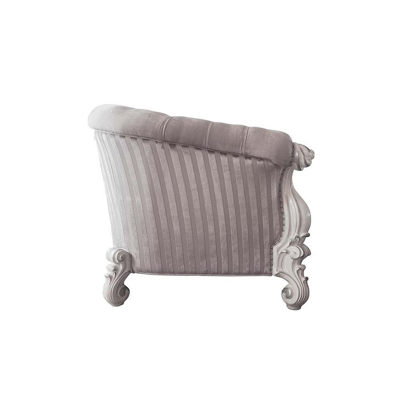 Calgary Furniture Emporium Versailles Stationary Fabric Loveseat LV01395 IMAGE 3