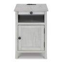  Signature Design by Ashley Treytown T300-517 Chair Side End Table IMAGE 3