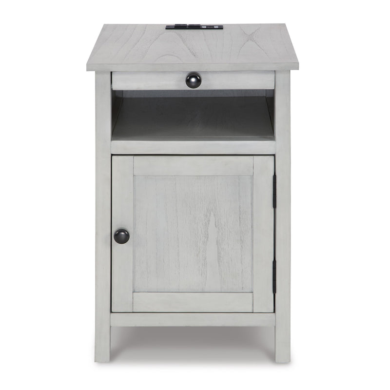  Signature Design by Ashley Treytown T300-517 Chair Side End Table IMAGE 3