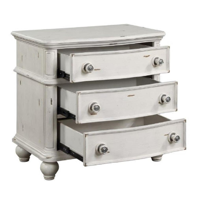 Calgary Furniture Emporium Jaqueline 3-Drawer Nightstand BD01434 IMAGE 4