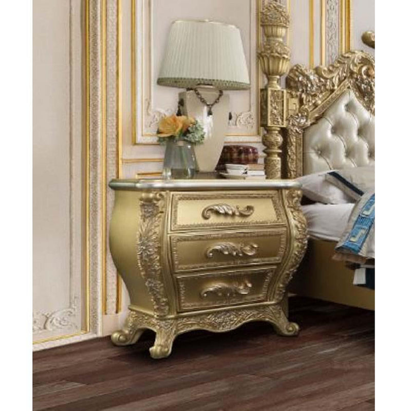 Calgary Furniture Emporium Cabriole 3-Drawer Nightstand BD01464 IMAGE 1