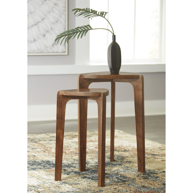  Signature Design by Ashley Brynnleigh A4000607 Accent Table Set IMAGE 6