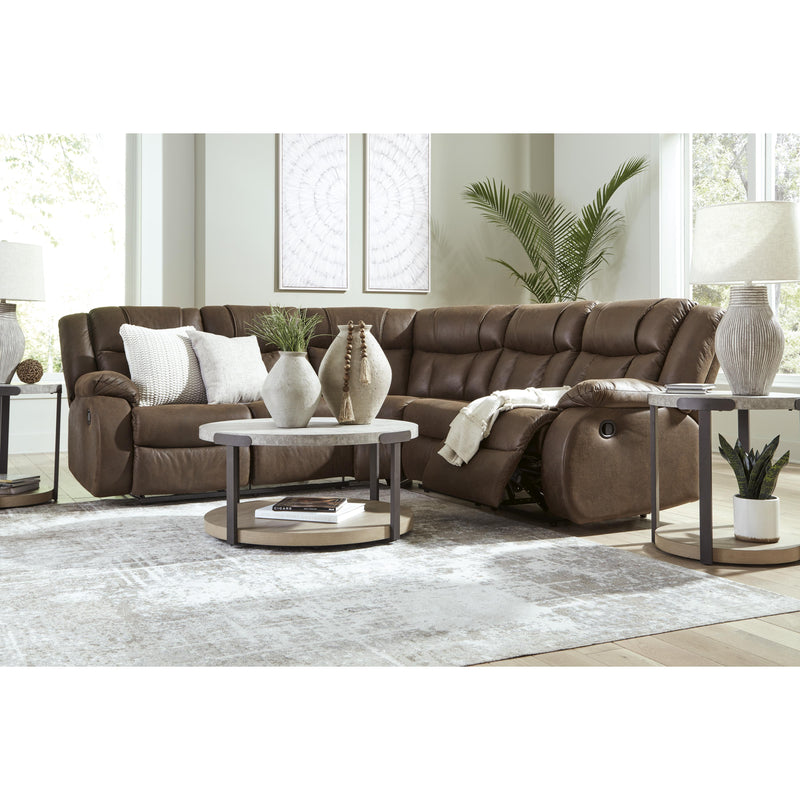 Signature Design by Ashley Trail Boys 82703S2C 2 pc Reclining Sectional IMAGE 7
