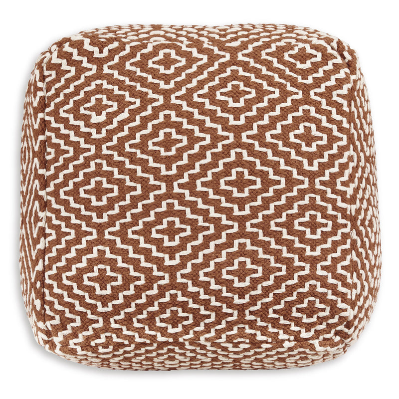  Signature Design by Ashley Brynnsen A1001056 Pouf IMAGE 3