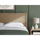 Signature Design by Ashley Cielden B1199B5 King Panel Bed IMAGE 6