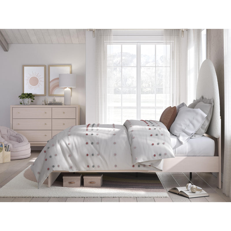  Signature Design by Ashley Wistenpine B1323-221 Six Drawer Dresser IMAGE 10