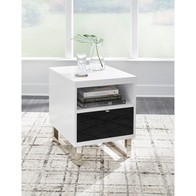Signature Design by Ashley Gardoni T756T2 Coffee Table and 2 Chairside End Tables IMAGE 5