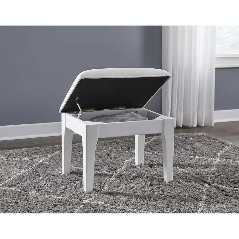 Signature Design by Ashley Chalanna B822-01 Vanity Stool IMAGE 6