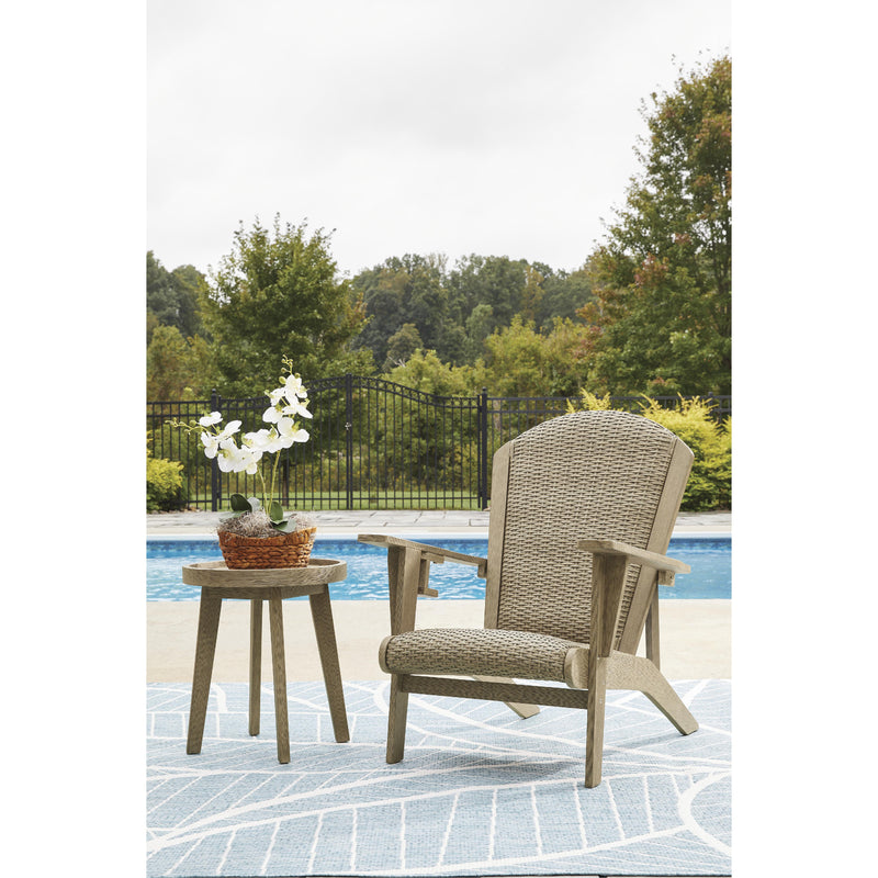 Signature Design by Ashley Marina Sun PCP204-706 Round End Table IMAGE 4