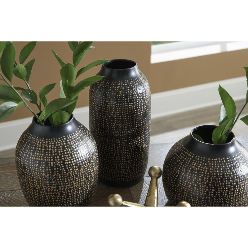 Signature Design by Ashley Vinburn A2C00212 Accessory Set IMAGE 3