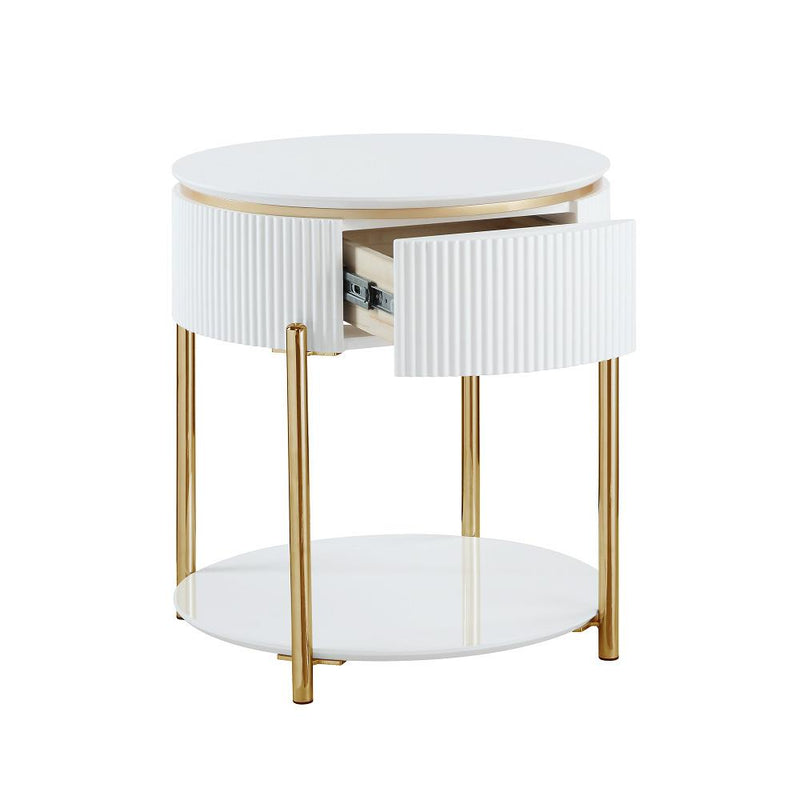 Calgary Furniture Emporium Daveigh End Table LV02465 IMAGE 4