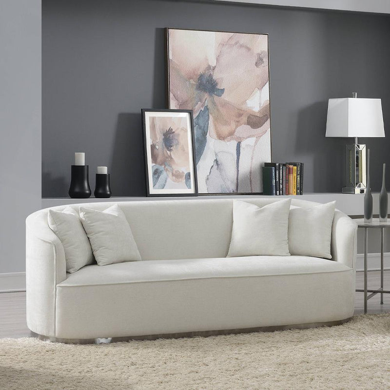 Calgary Furniture Emporium Odette Sofa LV01917 IMAGE 1
