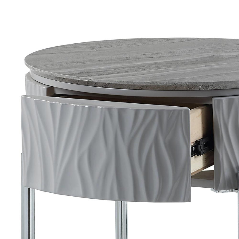 Calgary Furniture Emporium Yukino End Table LV02412 IMAGE 5